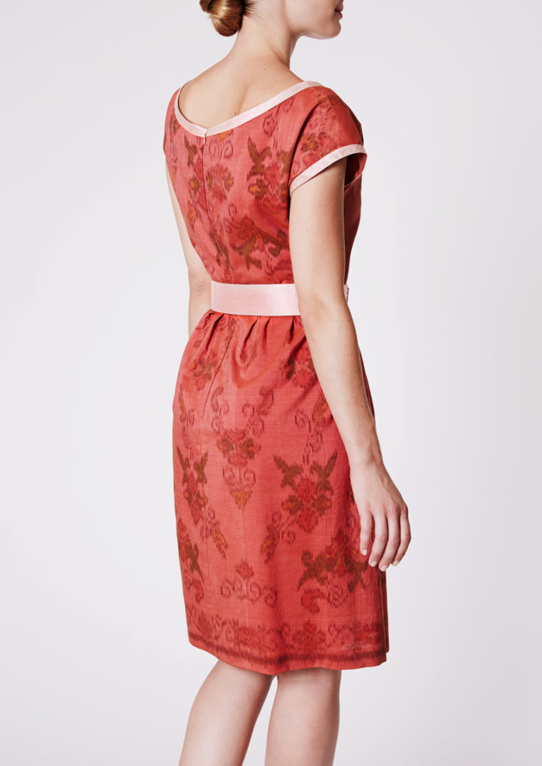City dress with round neckline in Ikat-cotton, tea rose - Back view