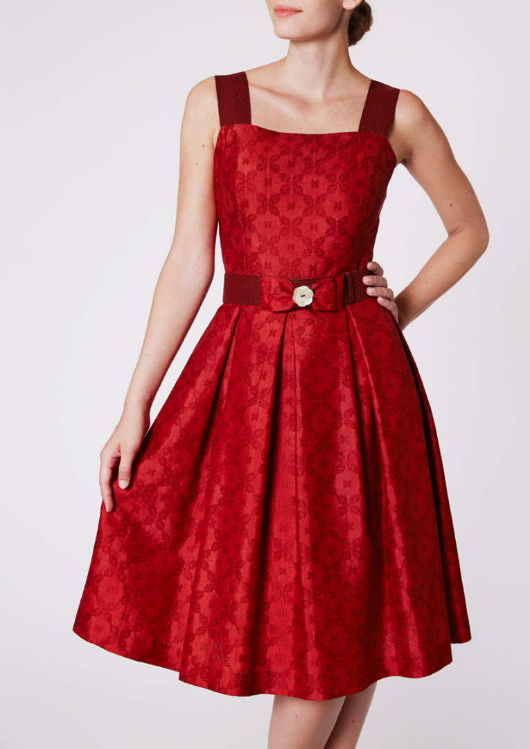 Cocktail dress with square neckline and bright braces in Ikat-silk, crimson - Front view