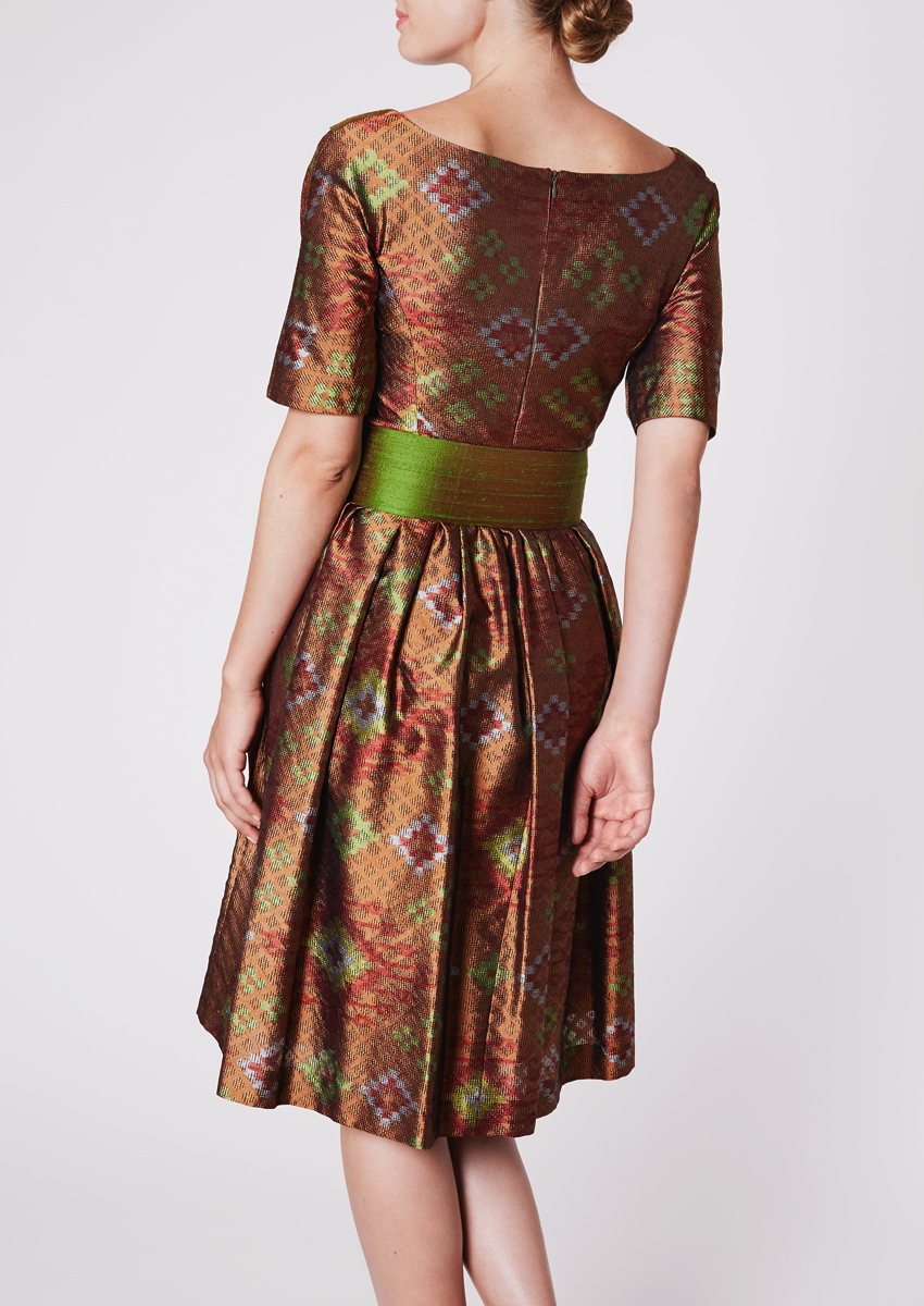Cocktail dress with rich semi-circle skirt in Ikat-silk, pearl copper - Back view