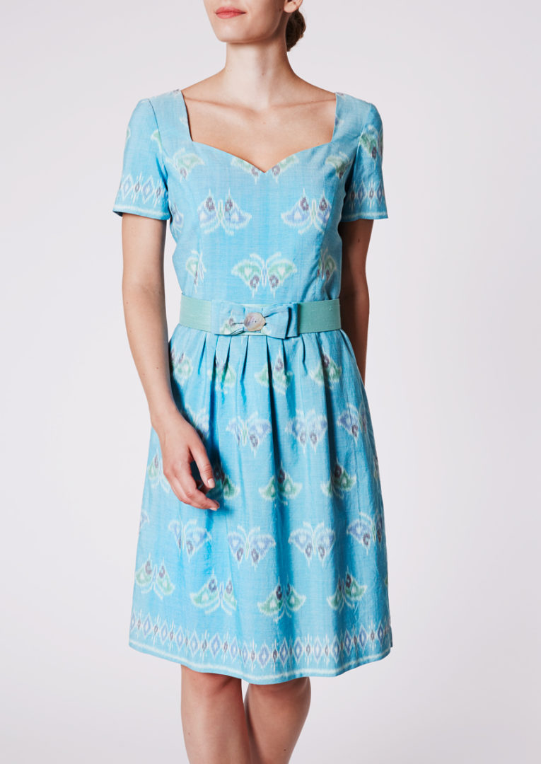 City dress with sweetheart neckline in Ikat-cotton, powder blue - Front view